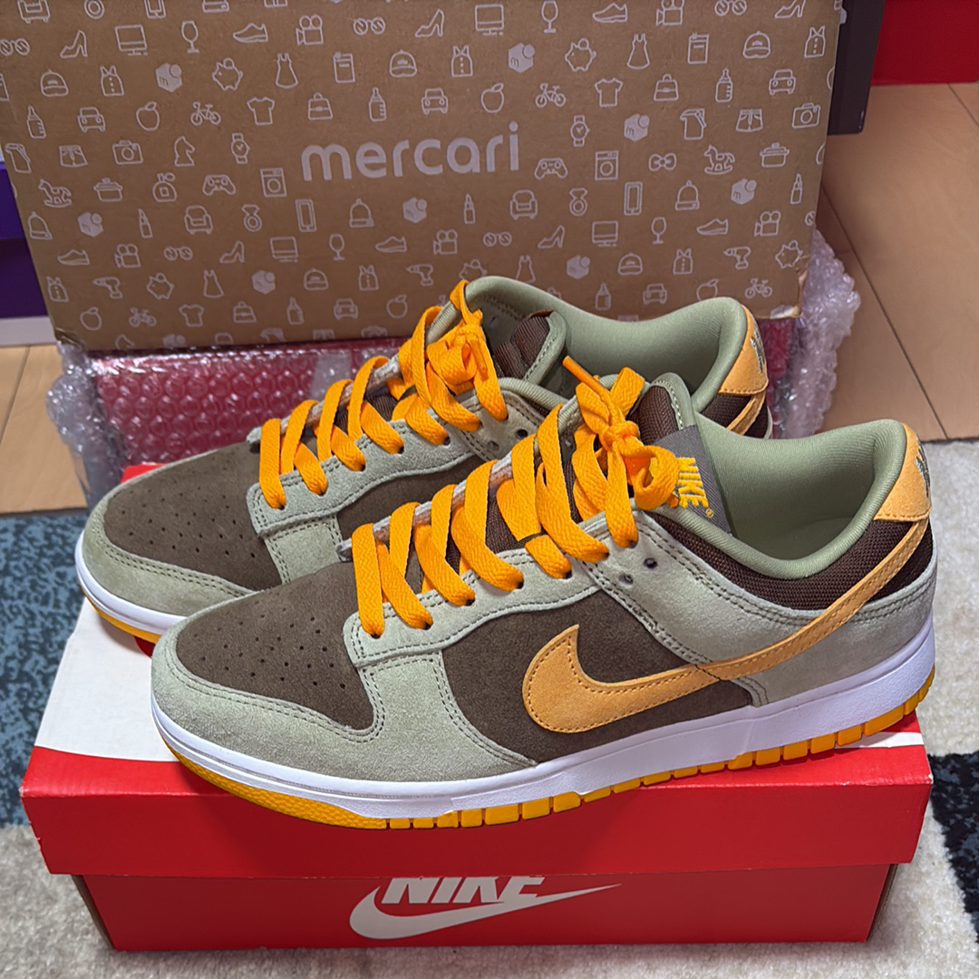 Nike Dunk Low SE "Dusty Olive"