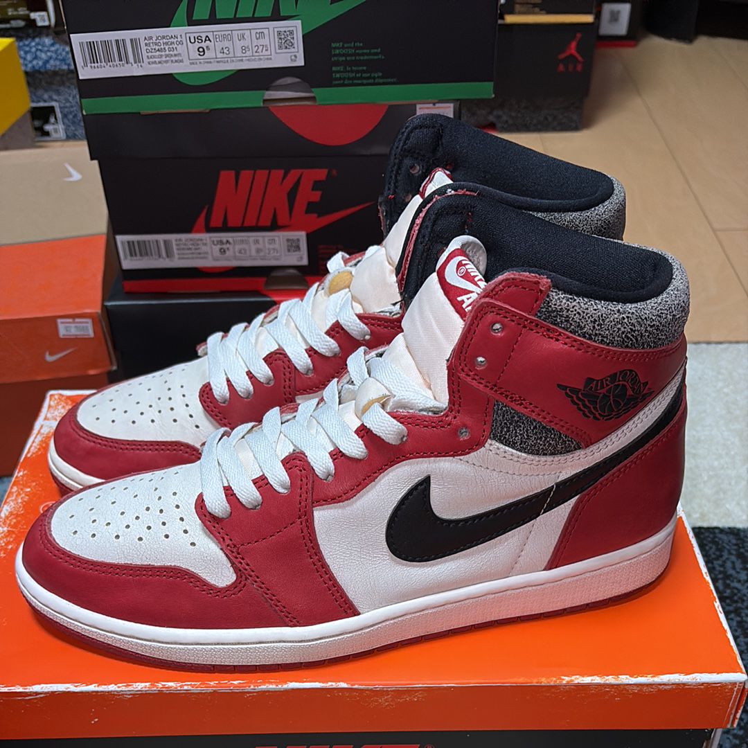 Nike Air Jordan 1 High OG "Lost & Found/Chicago"