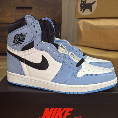 Nike Air Jordan 1 High OG "University Blue"