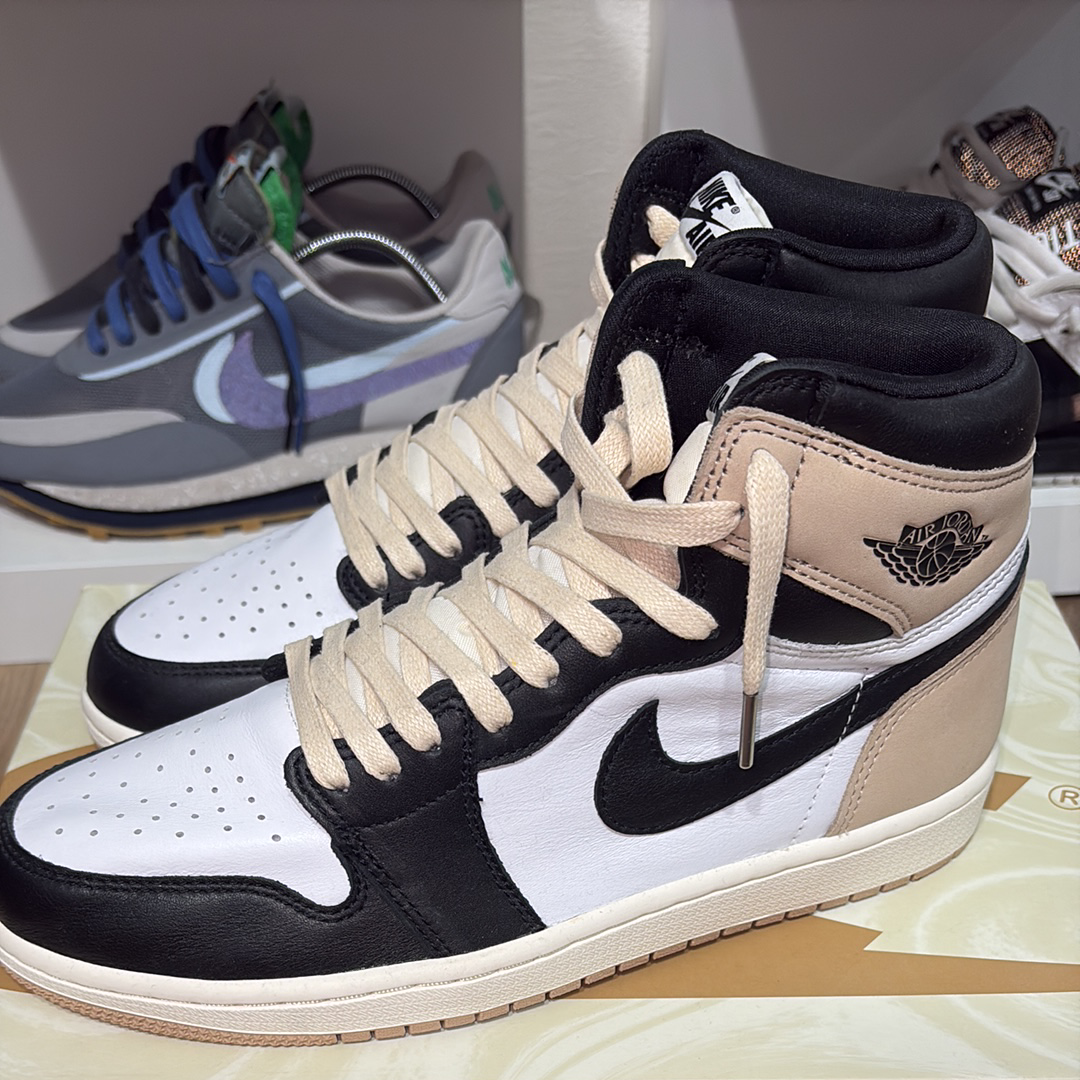 Nike Women's Air Jordan 1 Retro High OG "Latte"