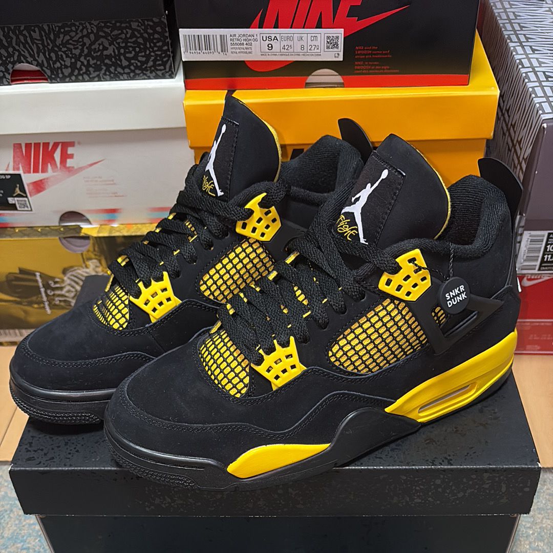 Nike Air Jordan 4 Retro "Thunder"(2023)
