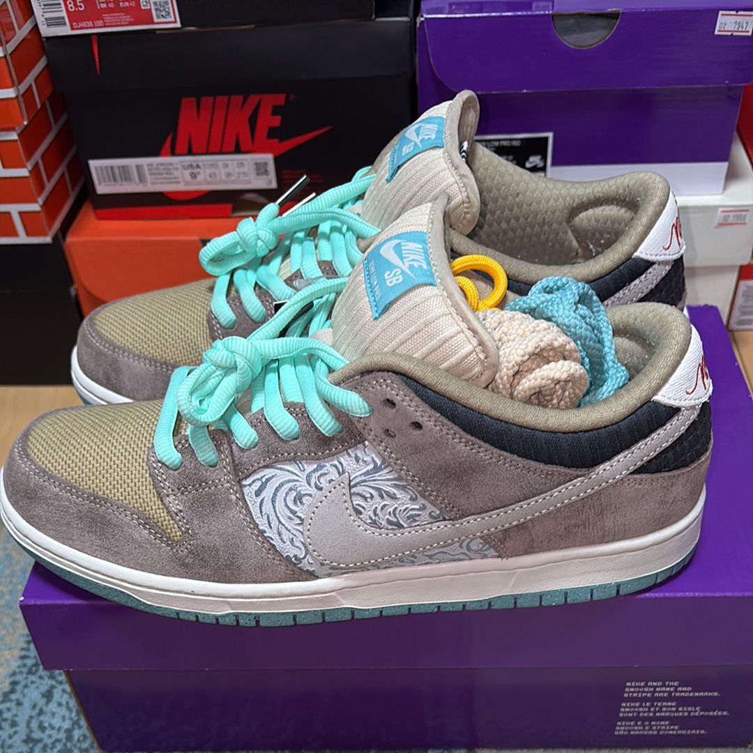 Nike SB Dunk Low Pro "Big Money Savings"