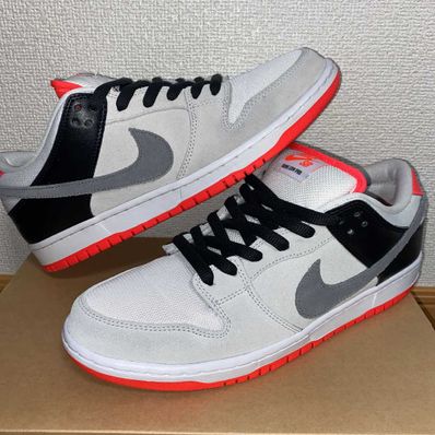 Nike SB Dunk Low "Infrared"