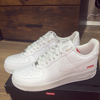 Supreme × Nike Air Force 1 Low "White"