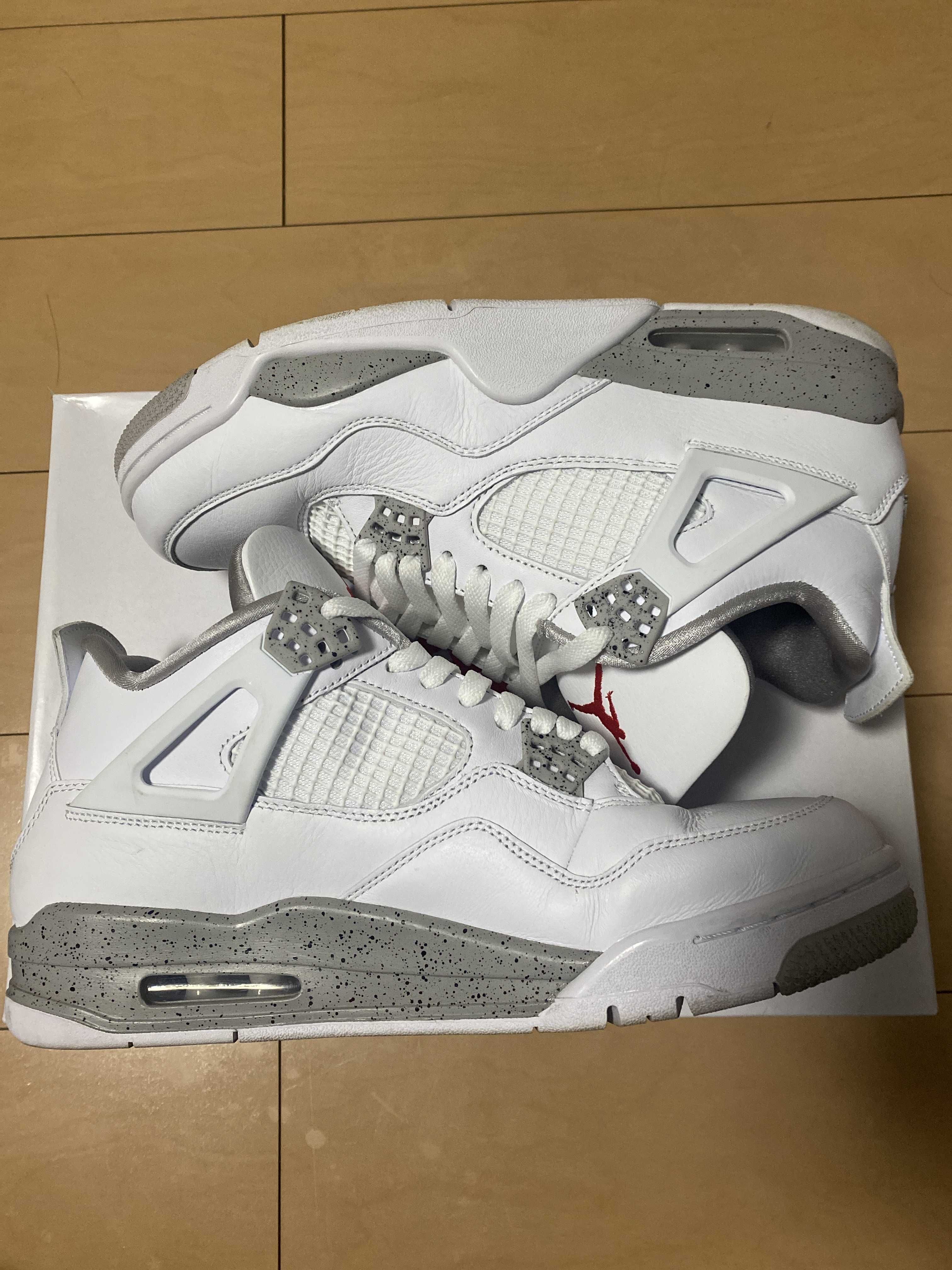 Nike Air Jordan 4 "Tech White"  