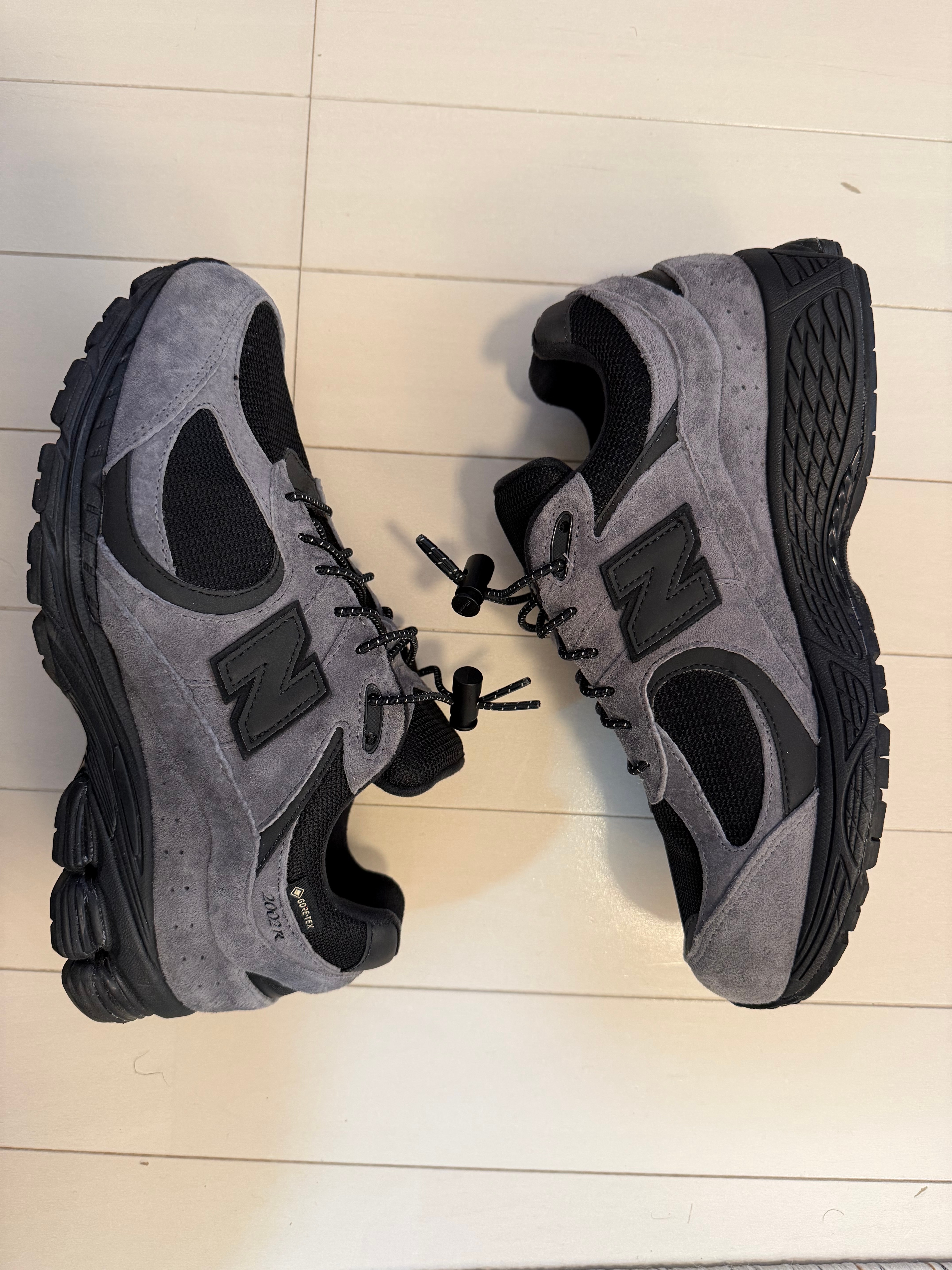 JJJJound × New Balance 2002R GORE-TEX "Charcoal" M2002RXZ