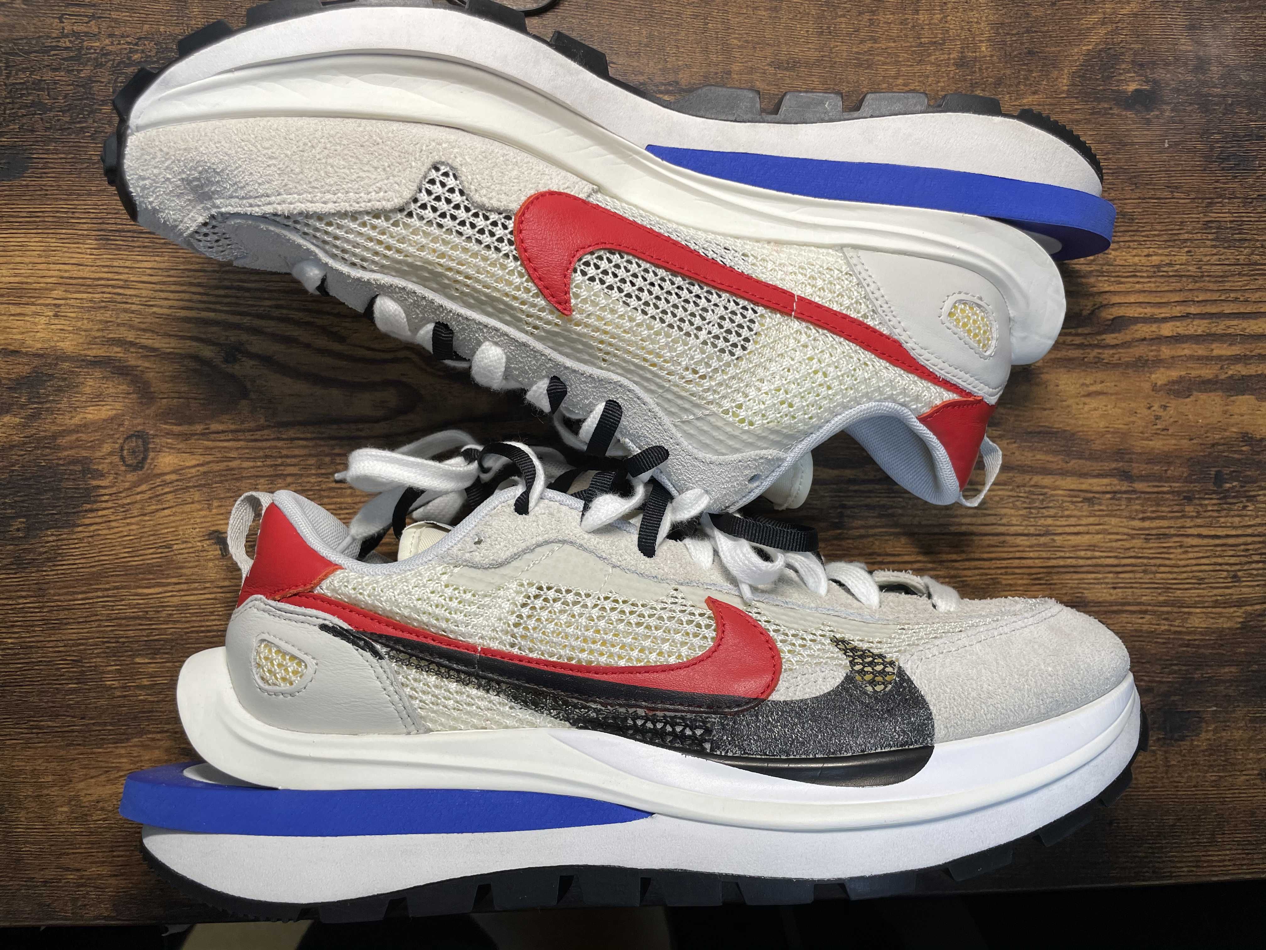 sacai × Nike Vapor Waffle "Royal Fuchsia"