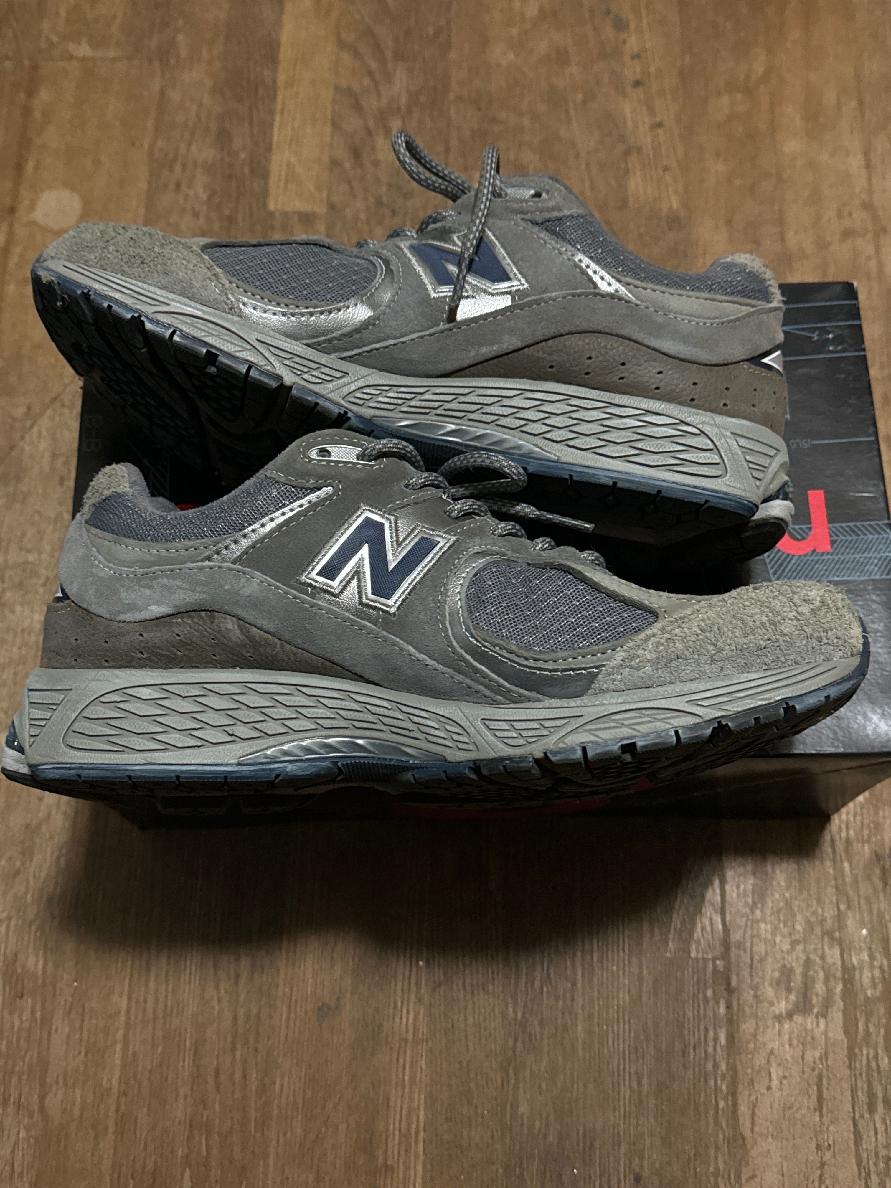 New Balance 2002R "Gray"