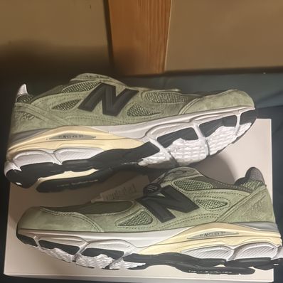 JJJJound × New Balance 990V3 "Green"