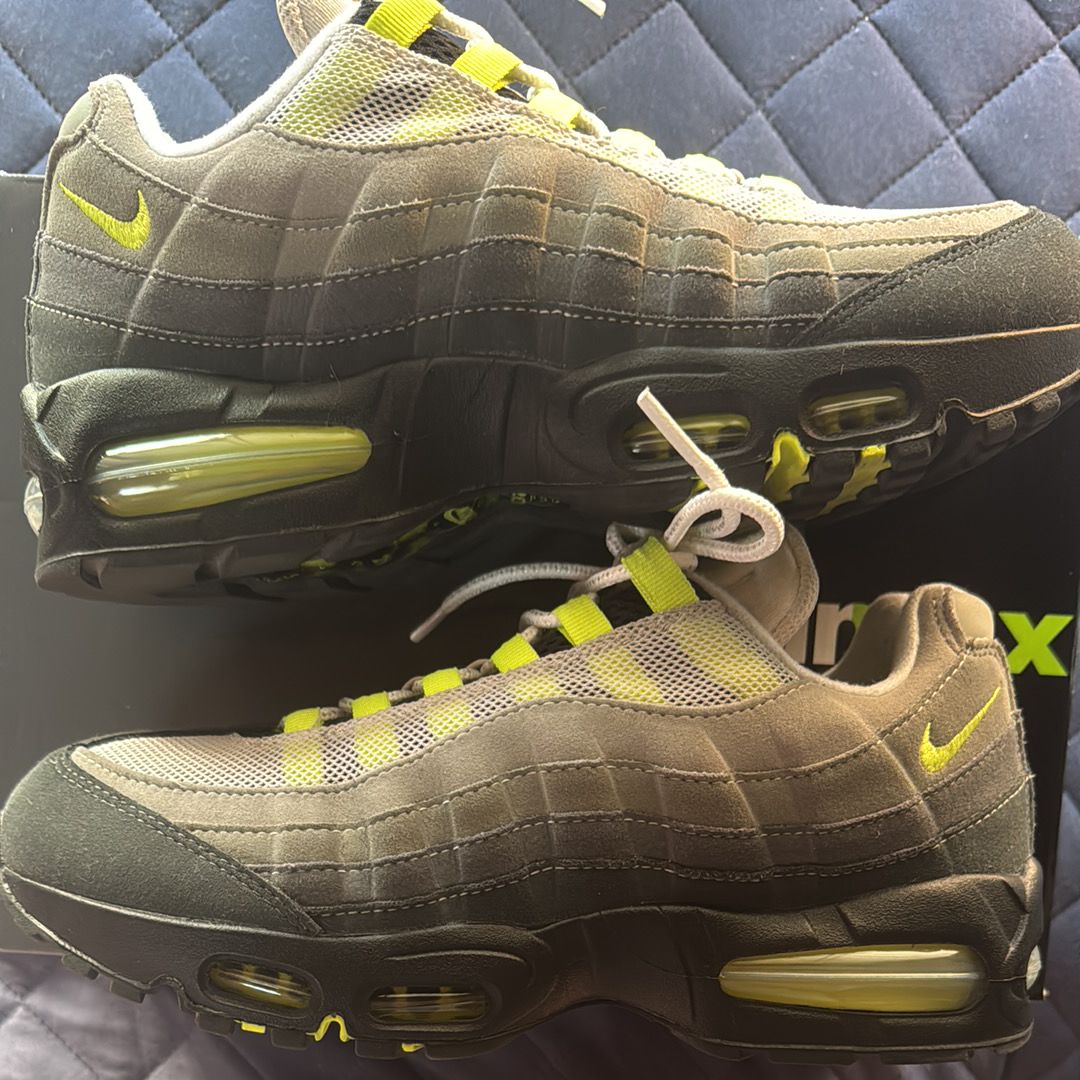 Nike Air Max 95 OG Big Bubble "Neon Yellow" (2025)