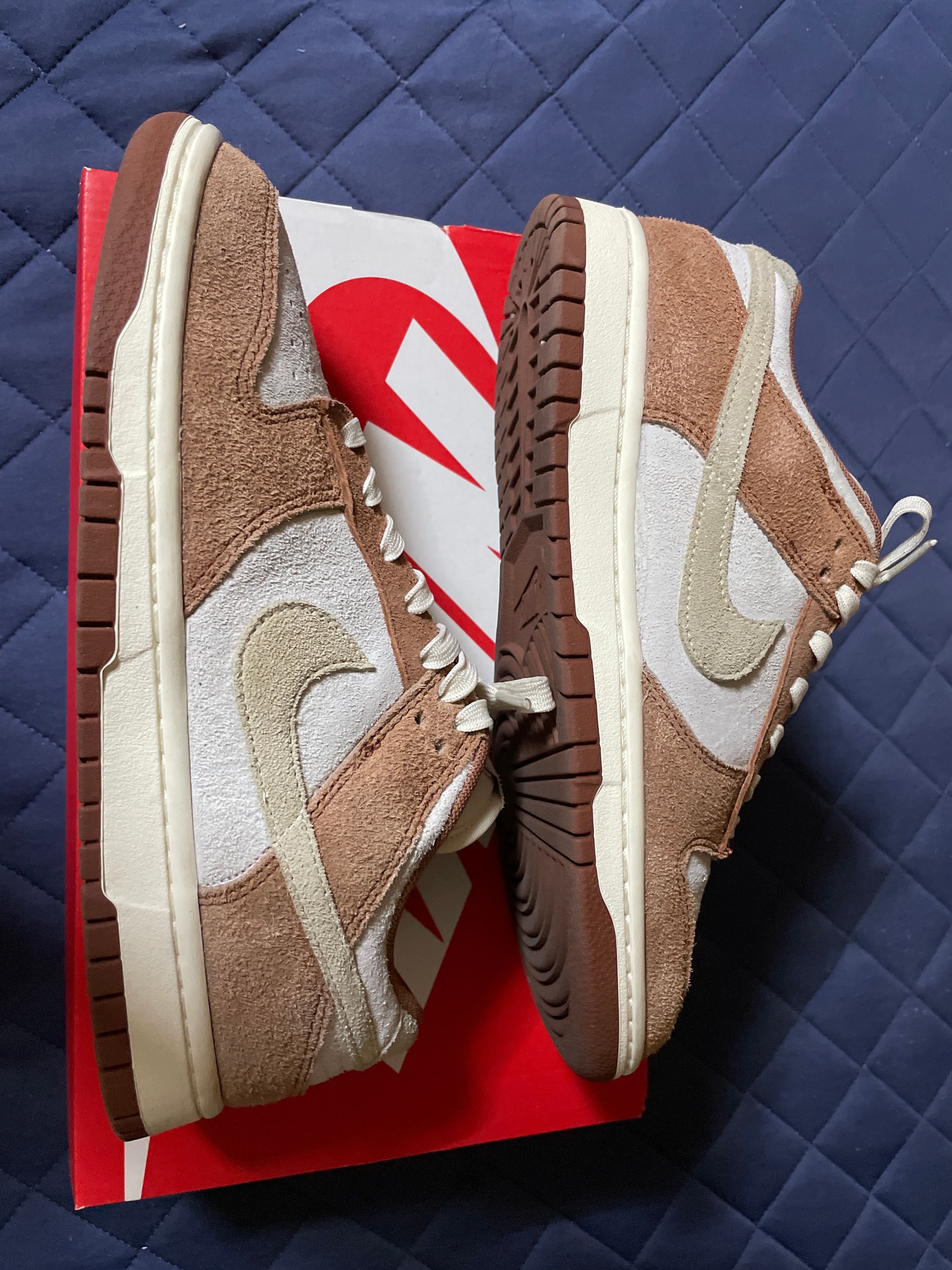 Nike Dunk Low PRM "Medium Curry"