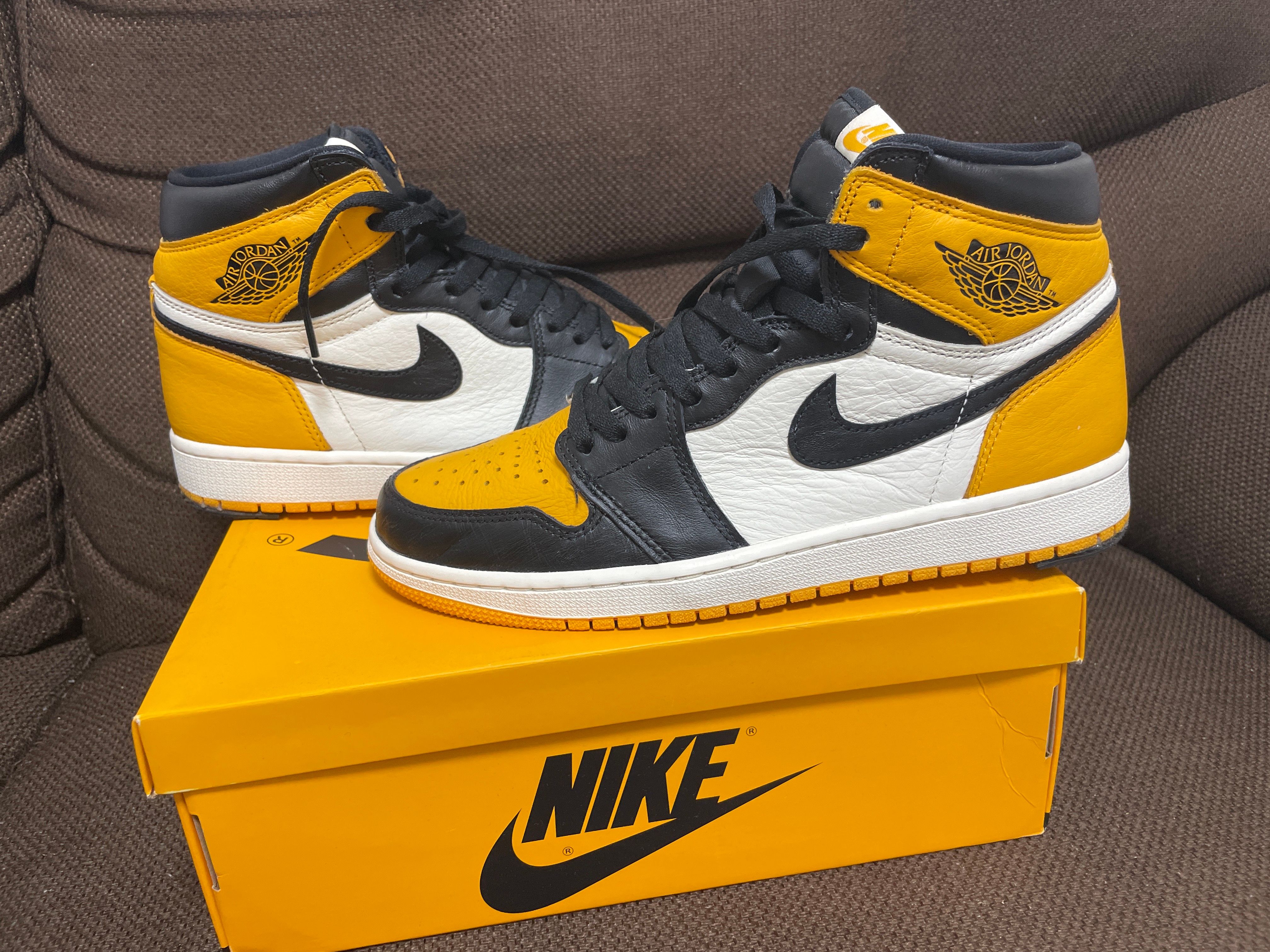 Nike Air Jordan 1 Retro High OG "Taxi"