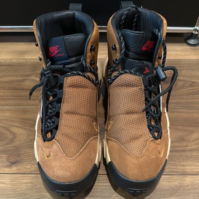 sacai × Nike Magmascape "Pecan"