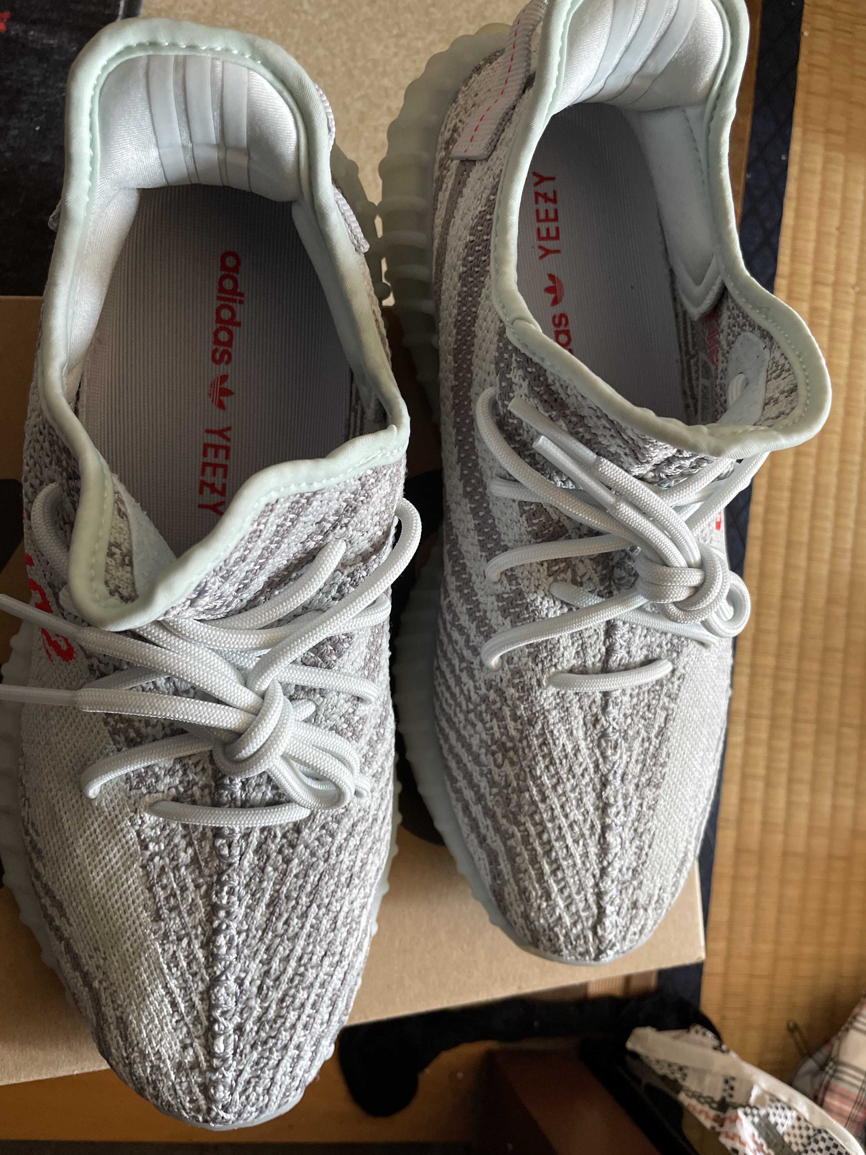 adidas YEEZY Boost 350 V2 "Blue Tint"