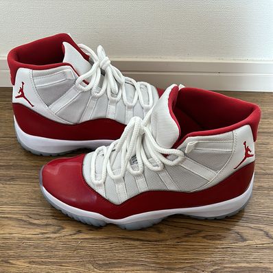 Nike Air Jordan 11 "Varsity Red"