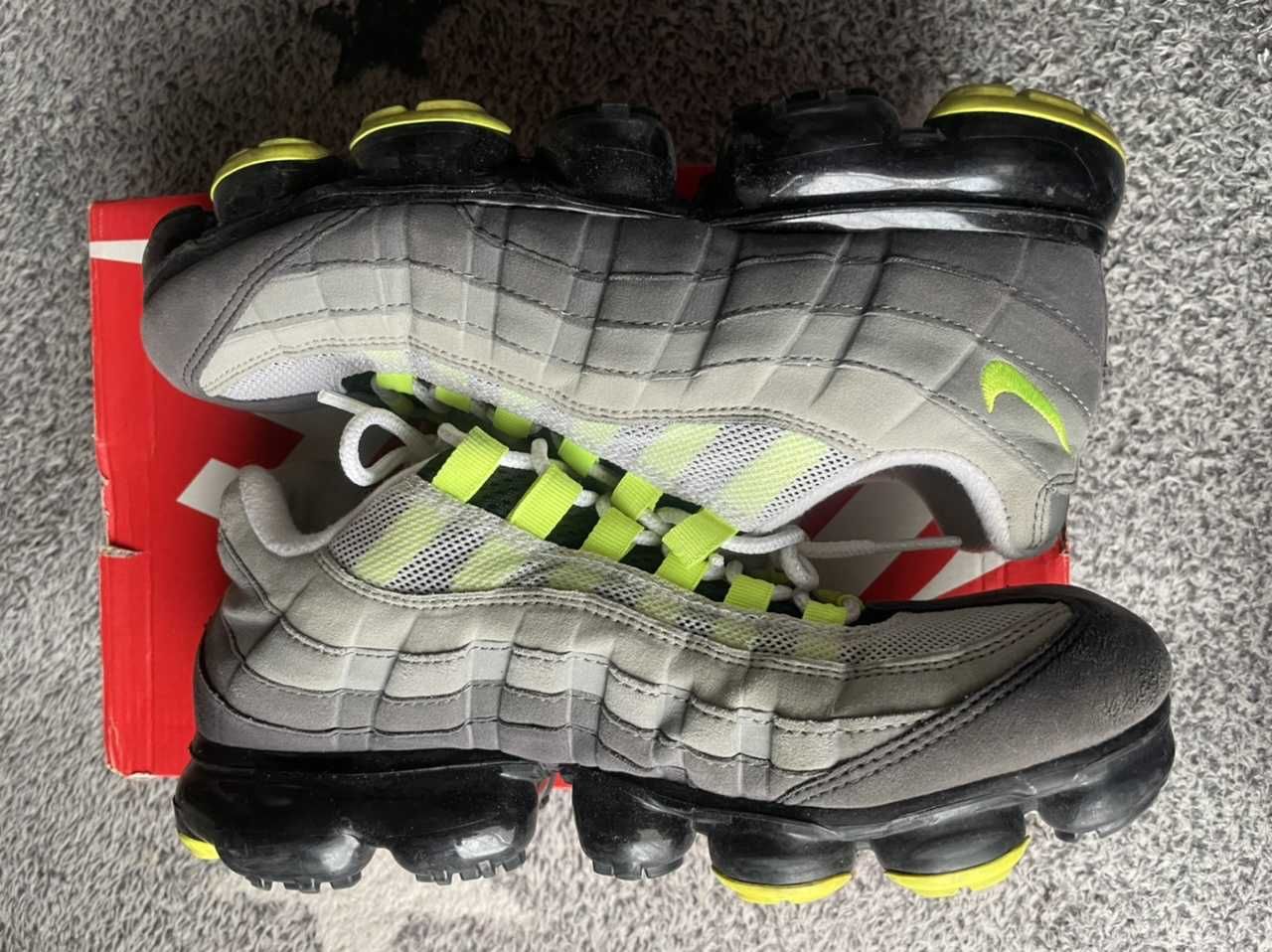Nike Air Vapormax 95 "Neon"