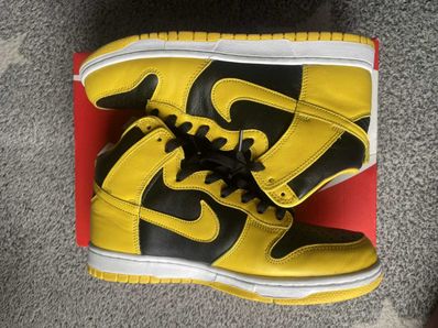 Nike Dunk High "Black/Varsity Maize"