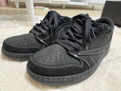 Travis Scott × Nike Air Jordan 1 Low OG SP "Black Phantom"