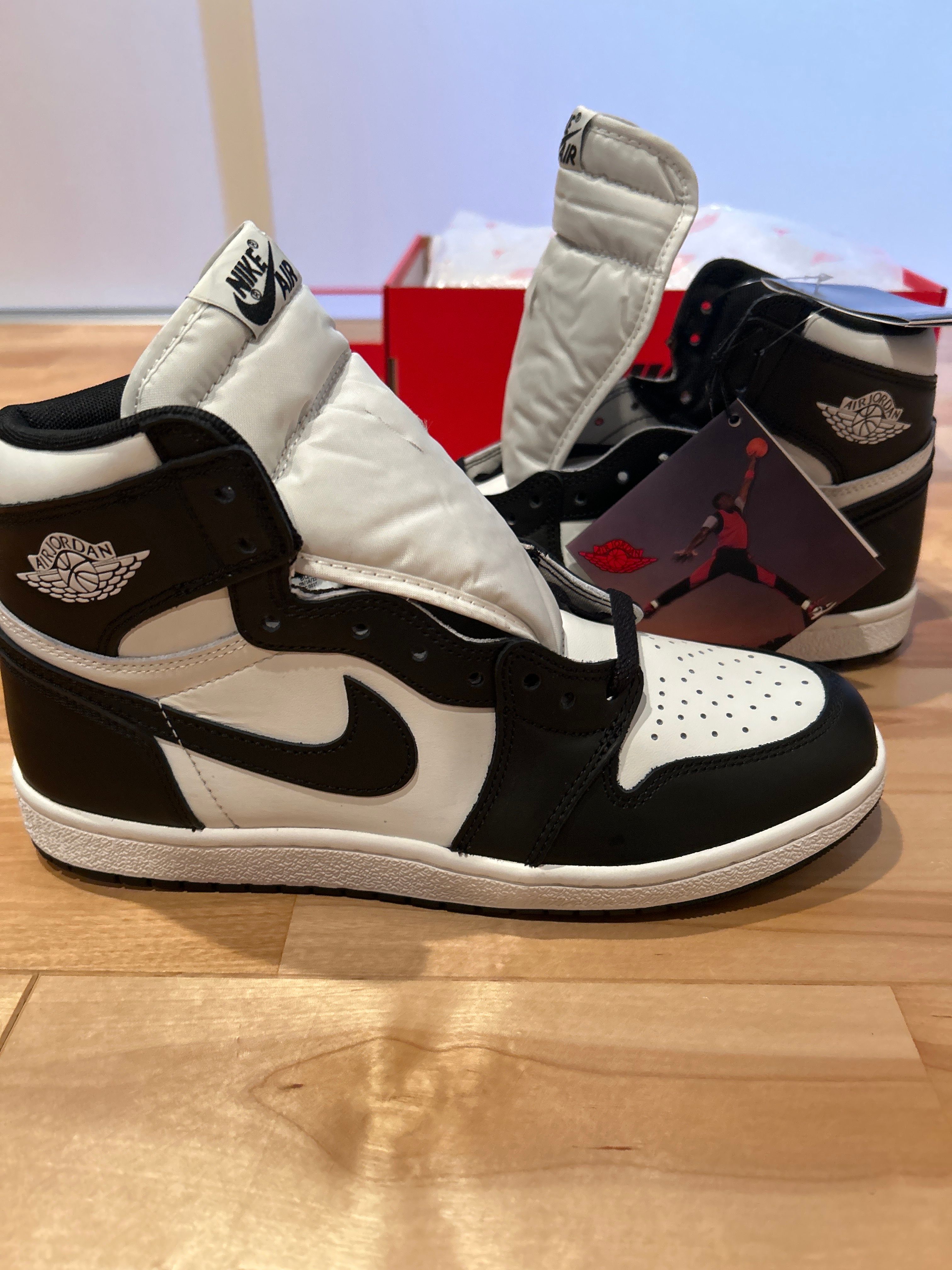 Nike Air Jordan 1 High '85 "Black/White"