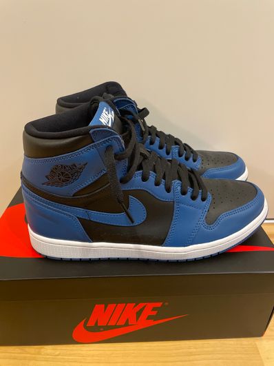 Nike Air Jordan 1 Retro High OG "Dark Marina Blue"
