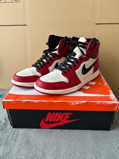 Nike Air Jordan 1 High OG "Lost & Found/Chicago"