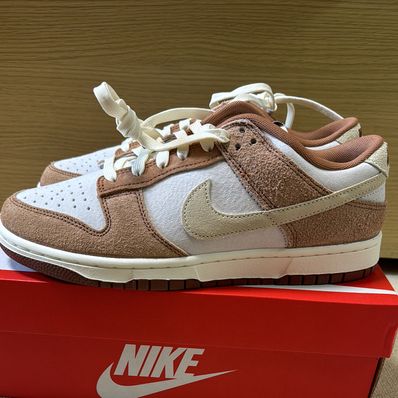 Nike Dunk Low PRM "Medium Curry"