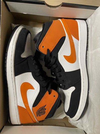 NIKE AIR JORDAN 1 MID "SHATTERED BACKBOARD"