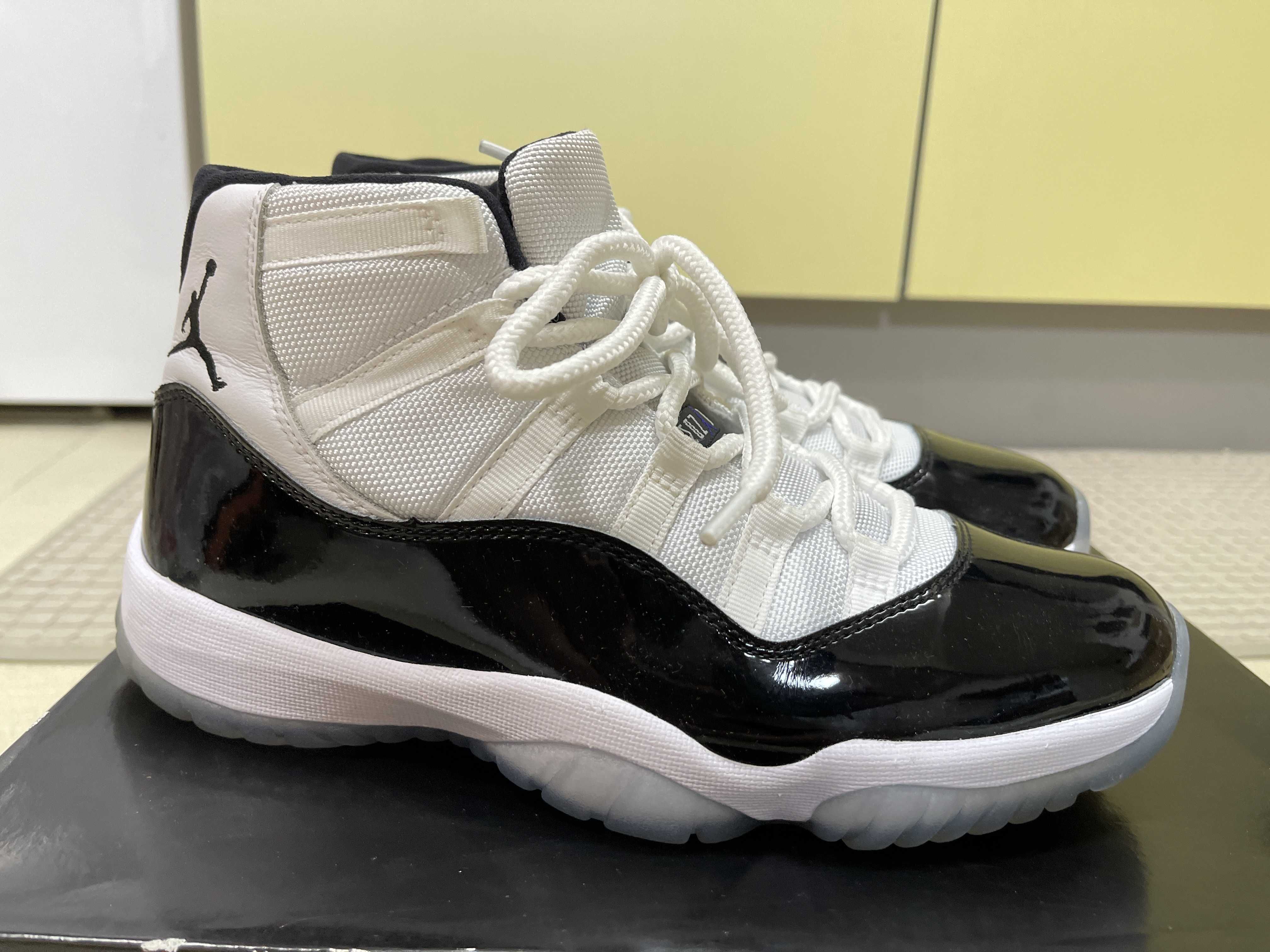 Nike Air Jordan 11 Retro "Concord" (2018)