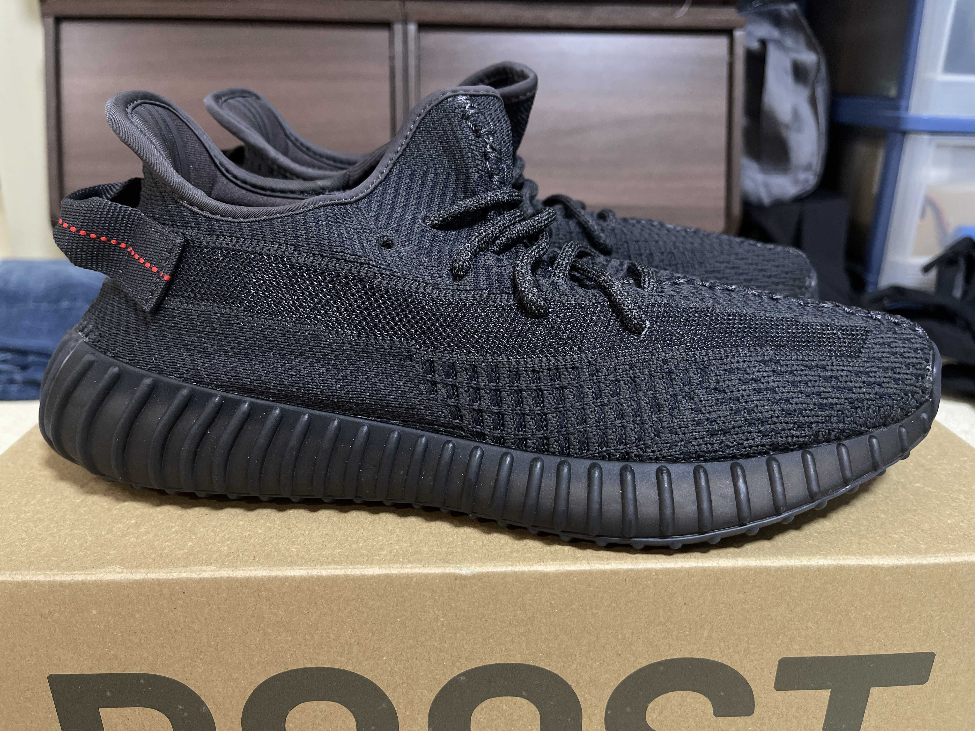 adidas YEEZY Boost 350 V2 "Black"
