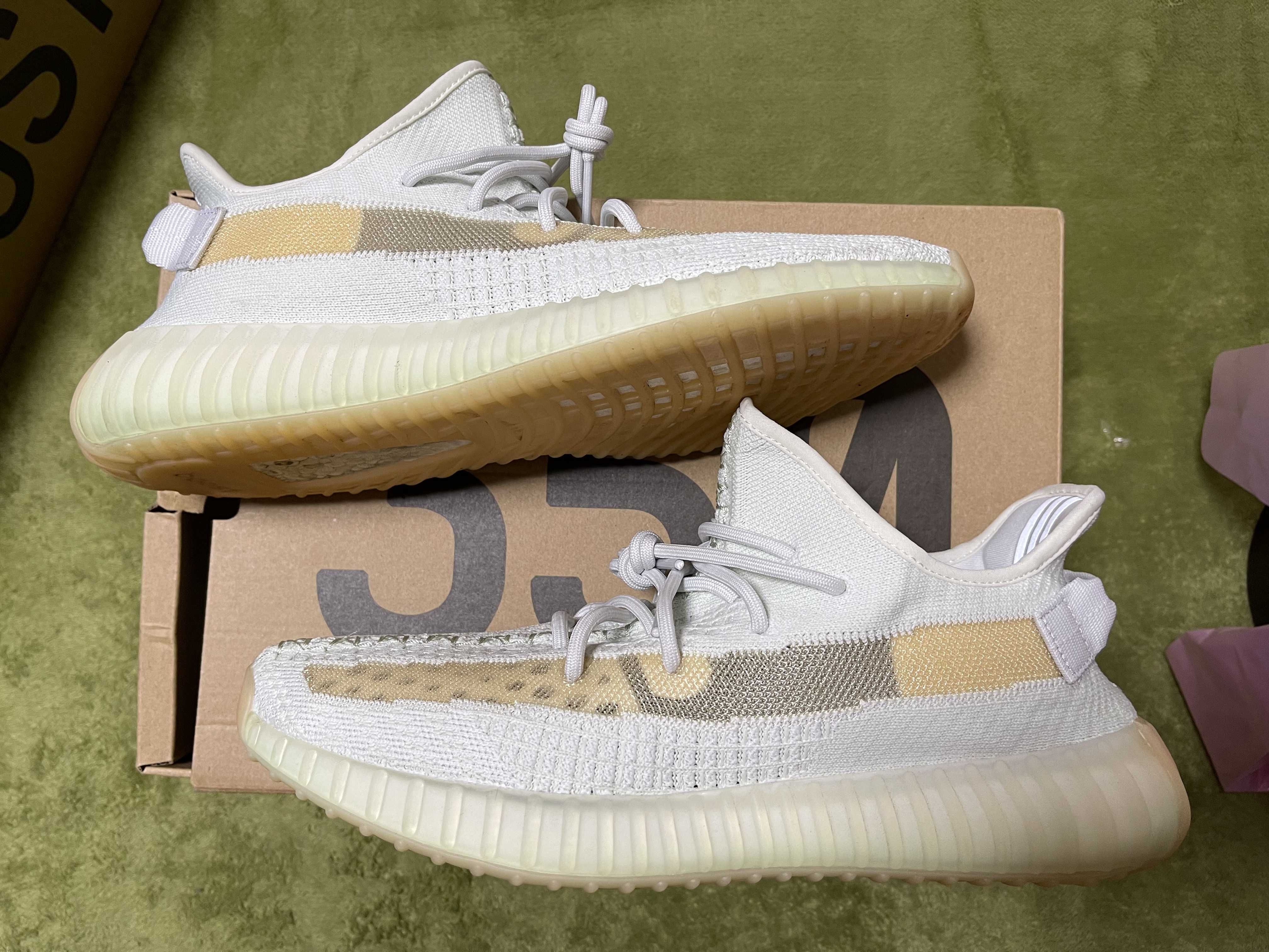 adidas Yeezy Boost 350 V2 "Hyperspace"