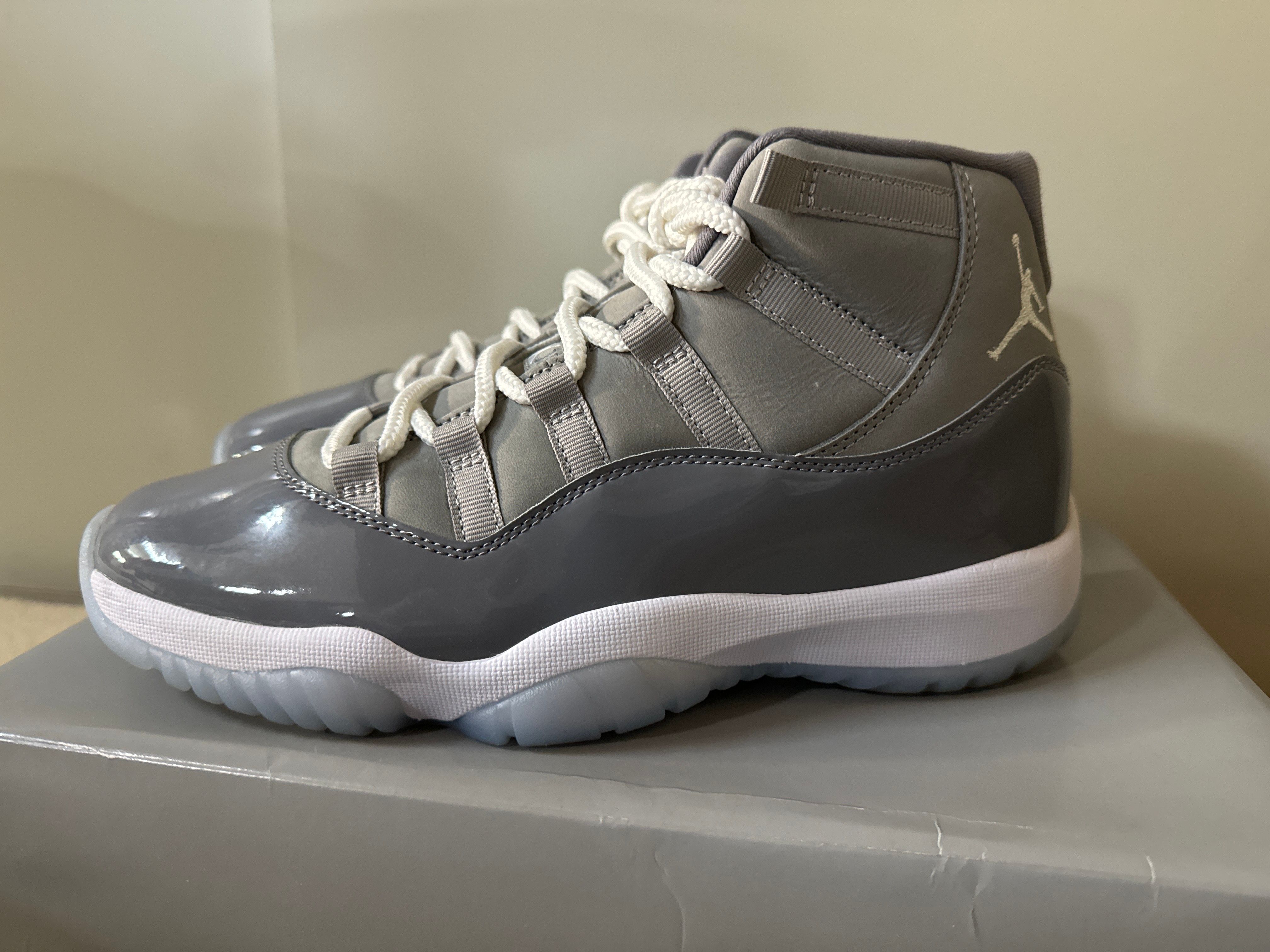 Nike Air Jordan 11 Retro "Cool Grey"