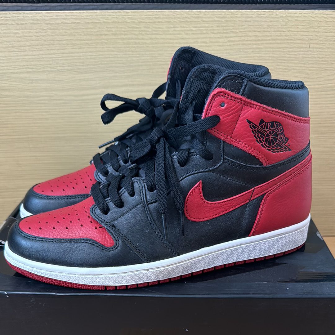 Nike Air Jordan 1 Retro High OG "Bred/Banned" (2016)