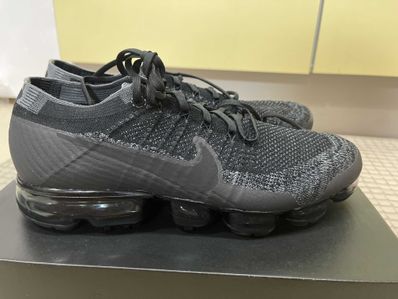 Nike air vapormax hotsell flyknit triple black 2.