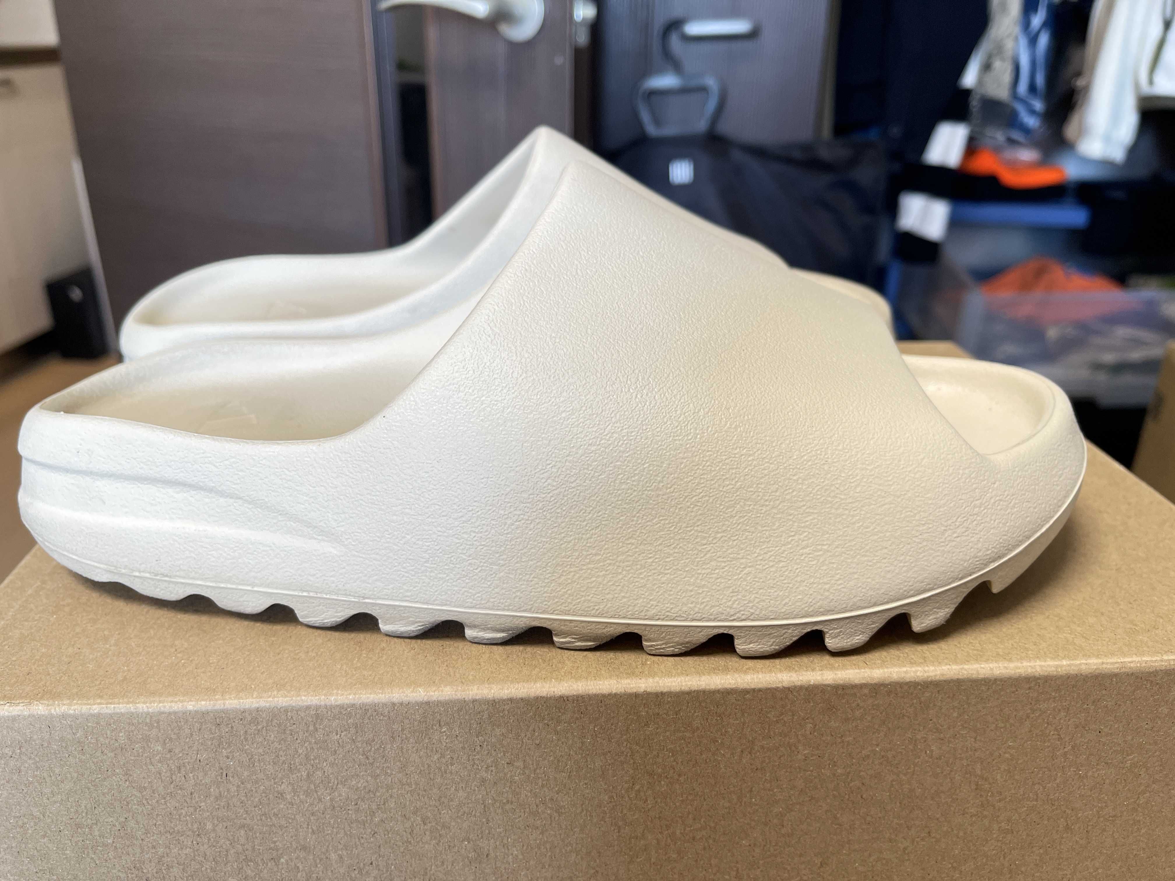 adidas YEEZY Slide "Bone" (FZ5897)