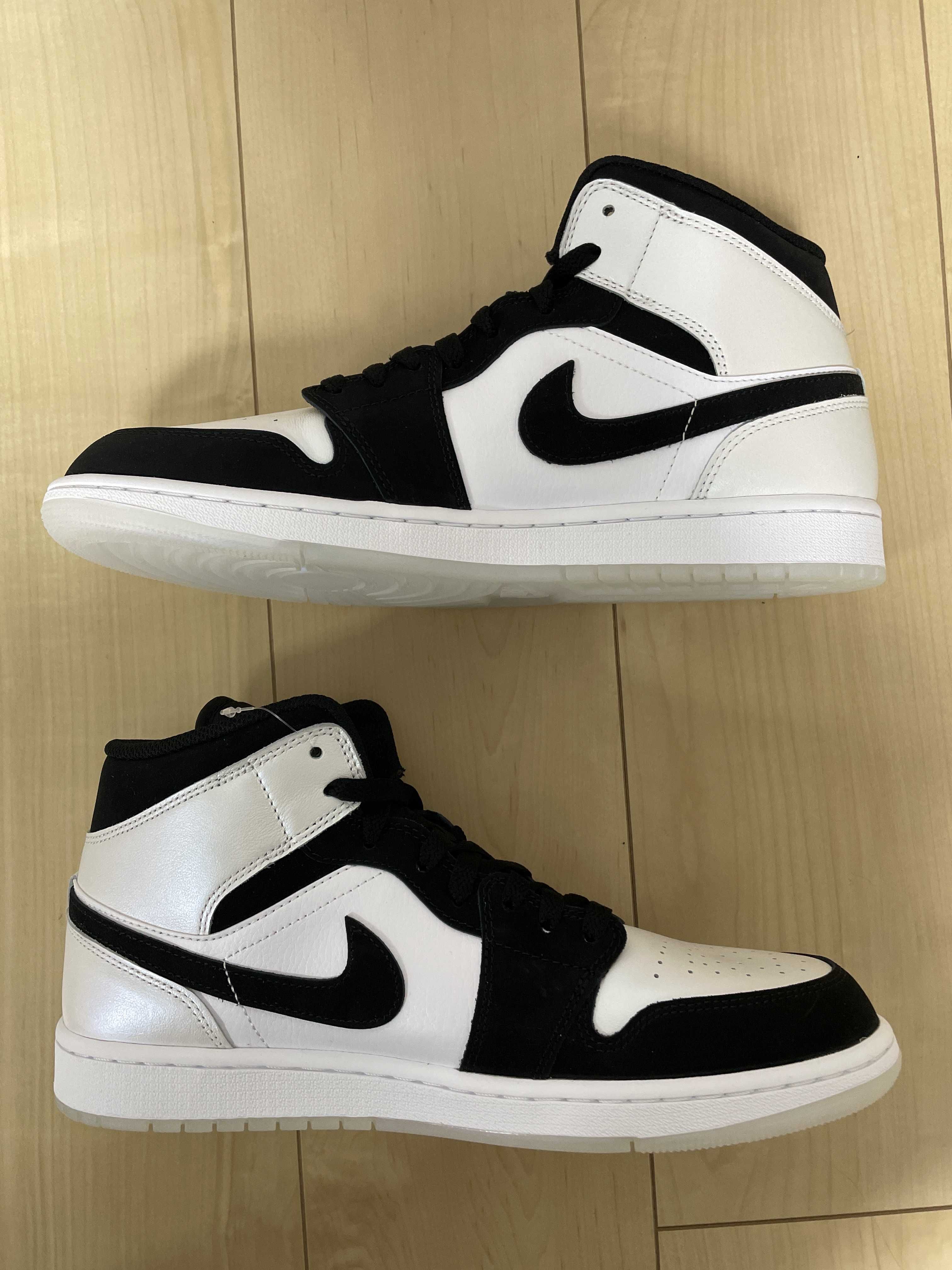 Nike Air Jordan 1 Mid "Omega/Black/White"