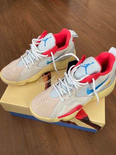 UNION × NIKE JORDAN ZOOM '92 "GUAVA"