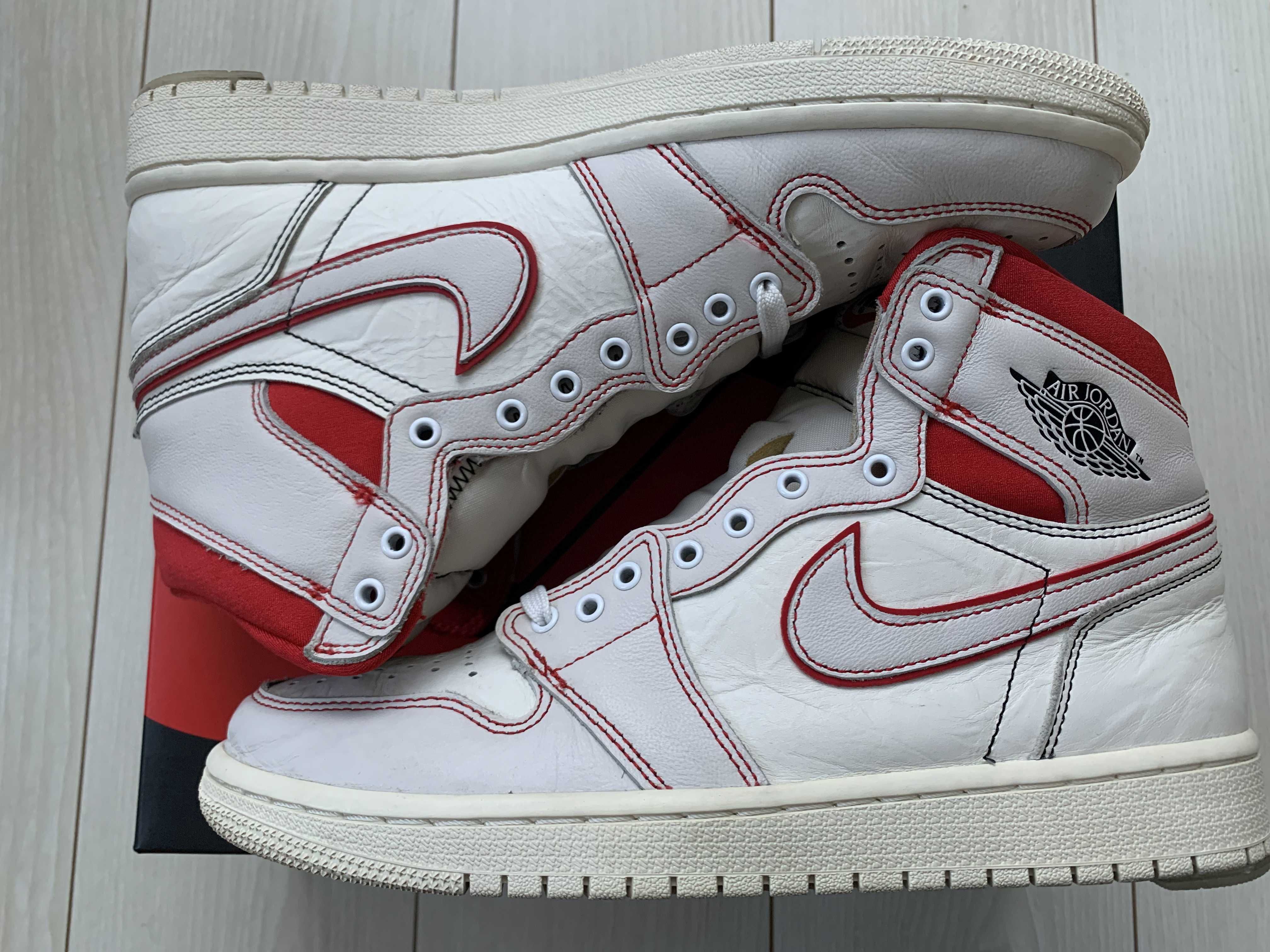 Nike Air Jordan 1 Retro High OG "Sail/University Red"