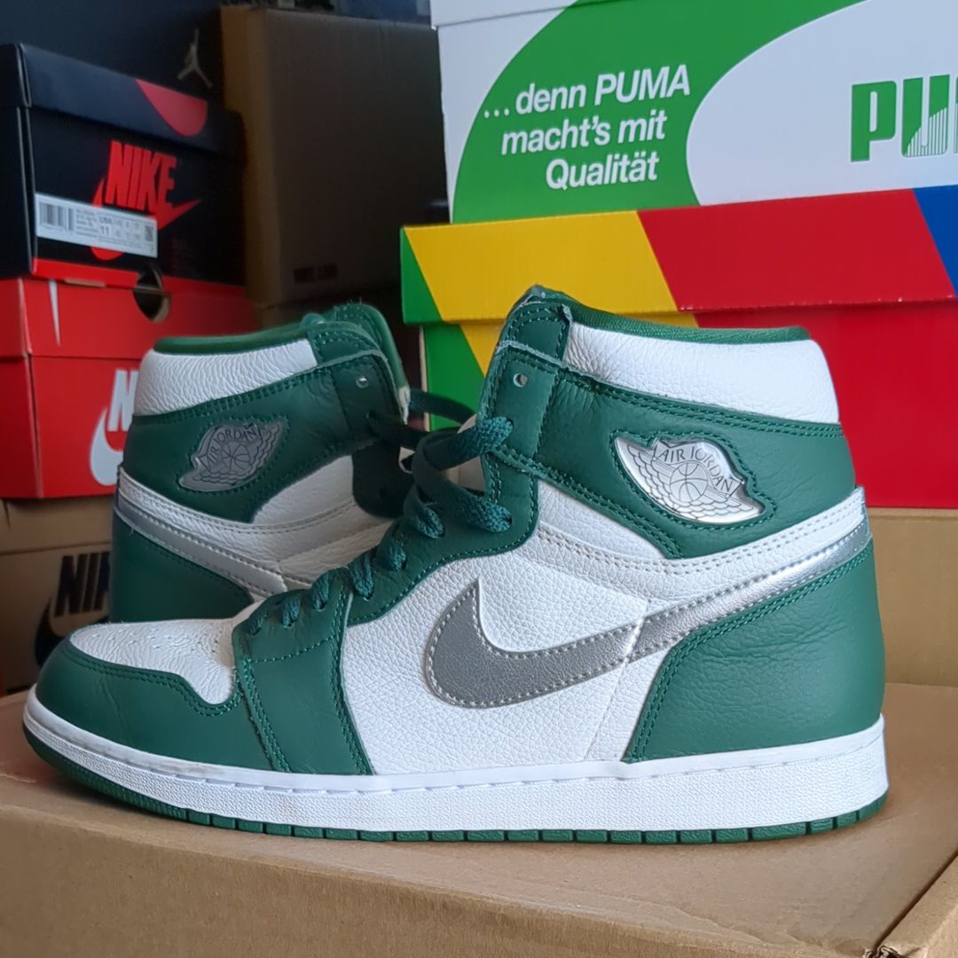 Nike Air Jordan 1 High Retro OG "Gorge Green"