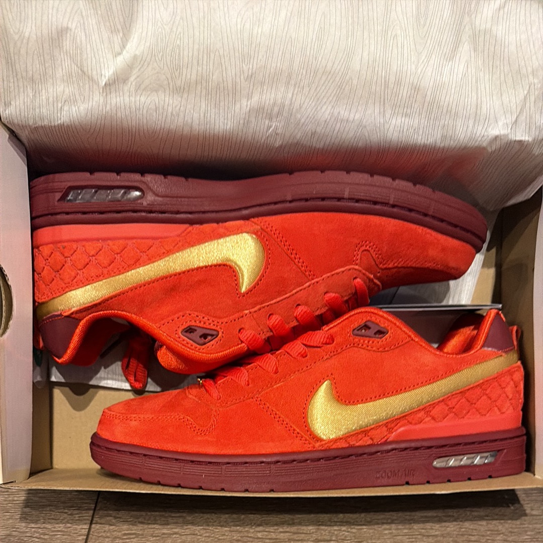 ポール・ロドリゲス × ナイキ SB P-ロッド "ハバネロレッド/チームレッド"