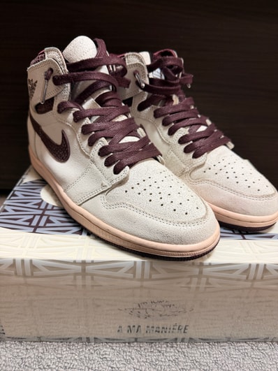 A Ma Maniere × Nike Air Jordan 1 Retro High OG "Sail and Burgundy"