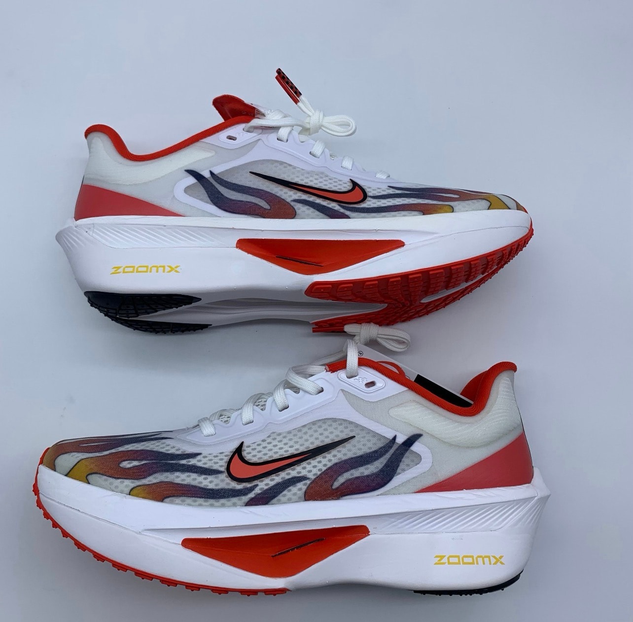 Nike Zoom Fly 6 PRM "White/Black/University Red/Habanero Red"
