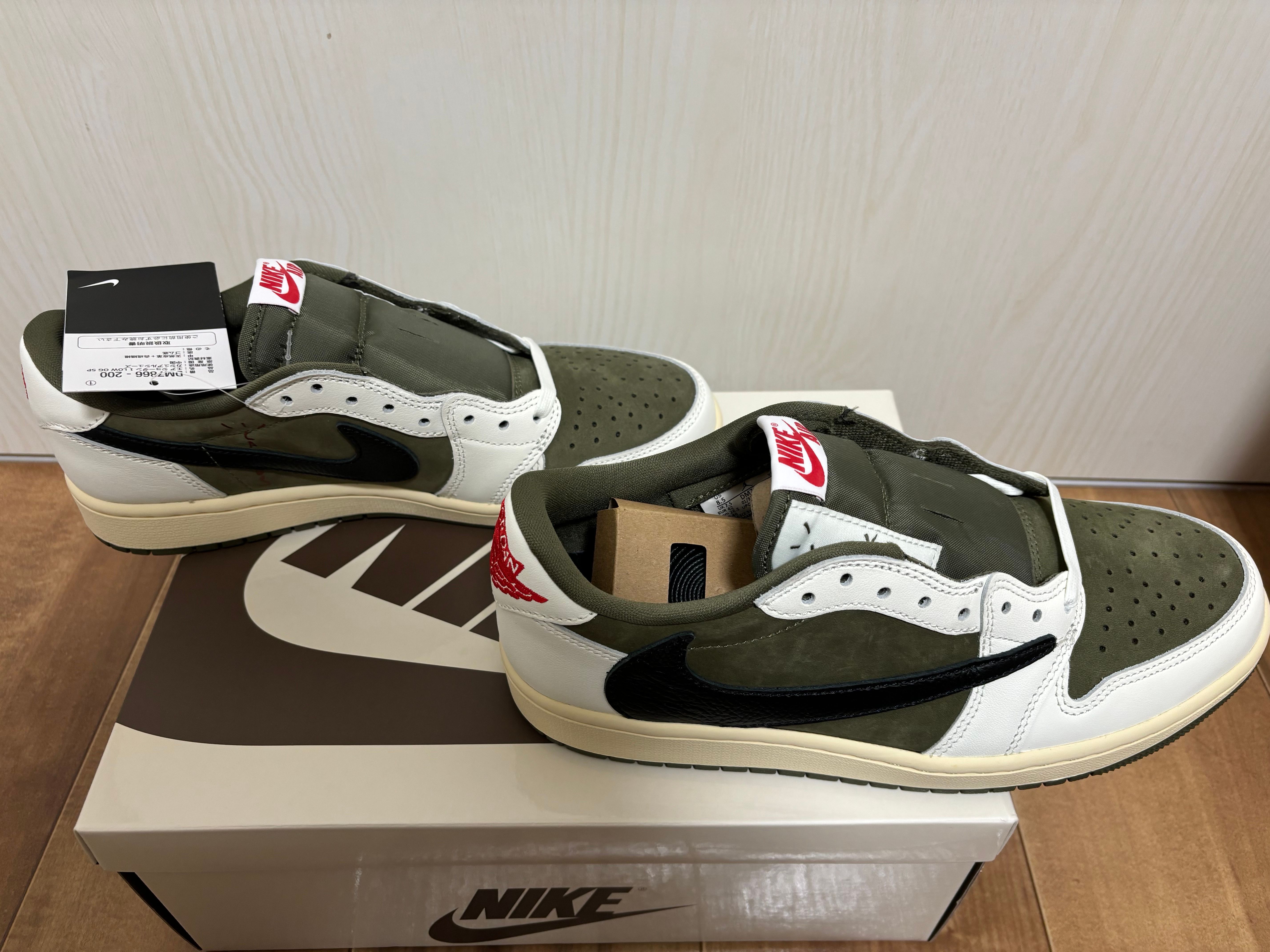 Travis Scott × Nike Air Jordan 1 Low OG SP "Reverse Olive"