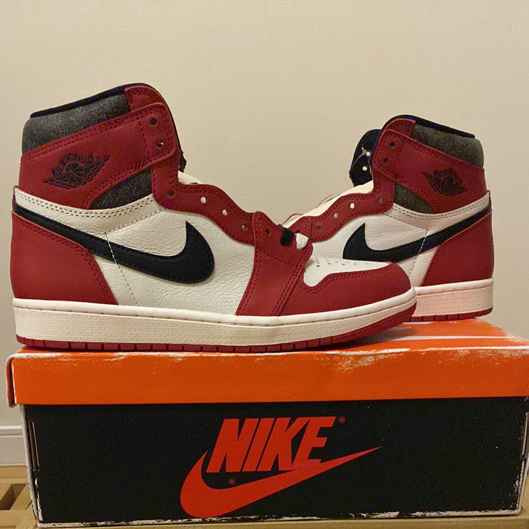 Nike Air Jordan 1 High OG "Lost & Found/Chicago"