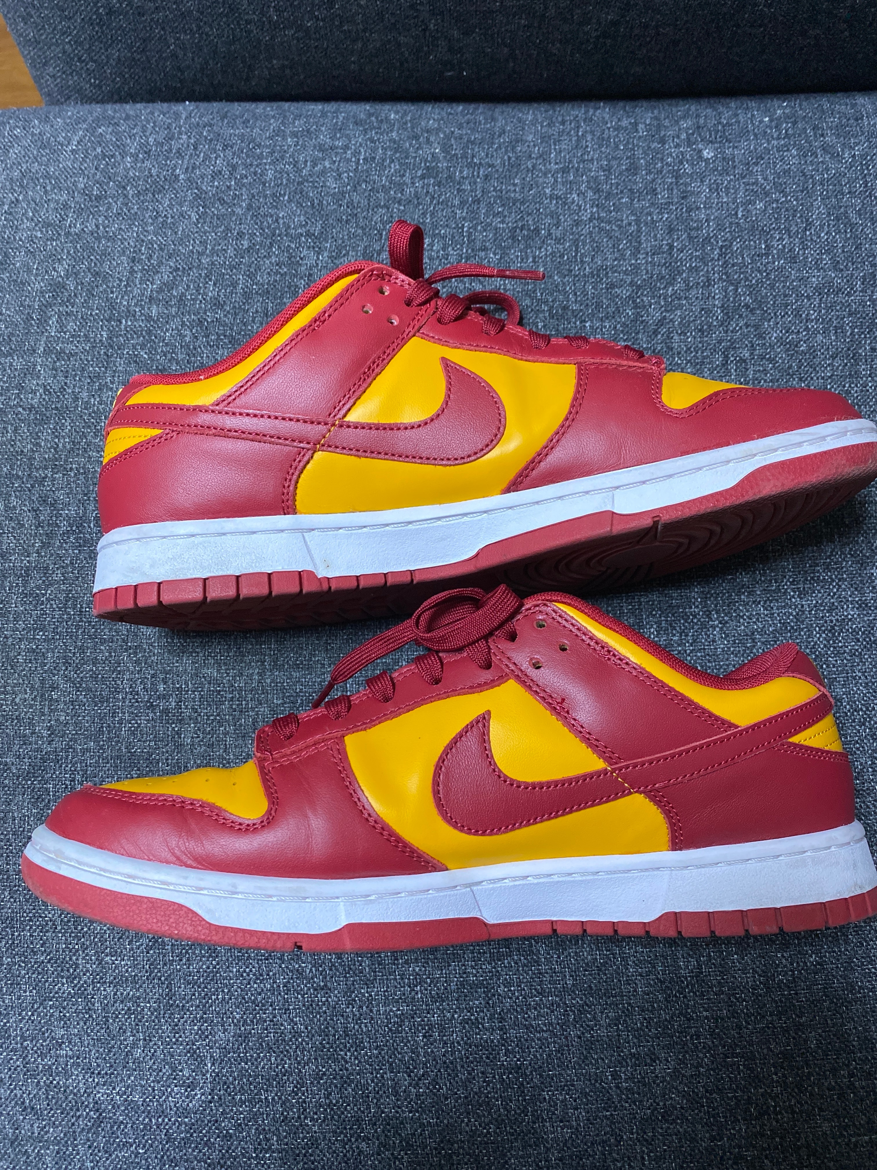 Nike Dunk Low "Midas Gold"