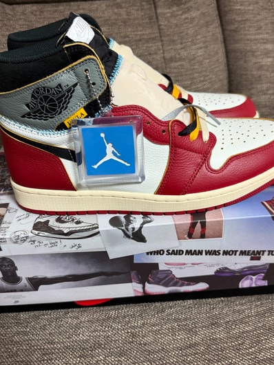 UNION × Nike Air Jordan 1 Retro High OG "Chicago/Shadow"