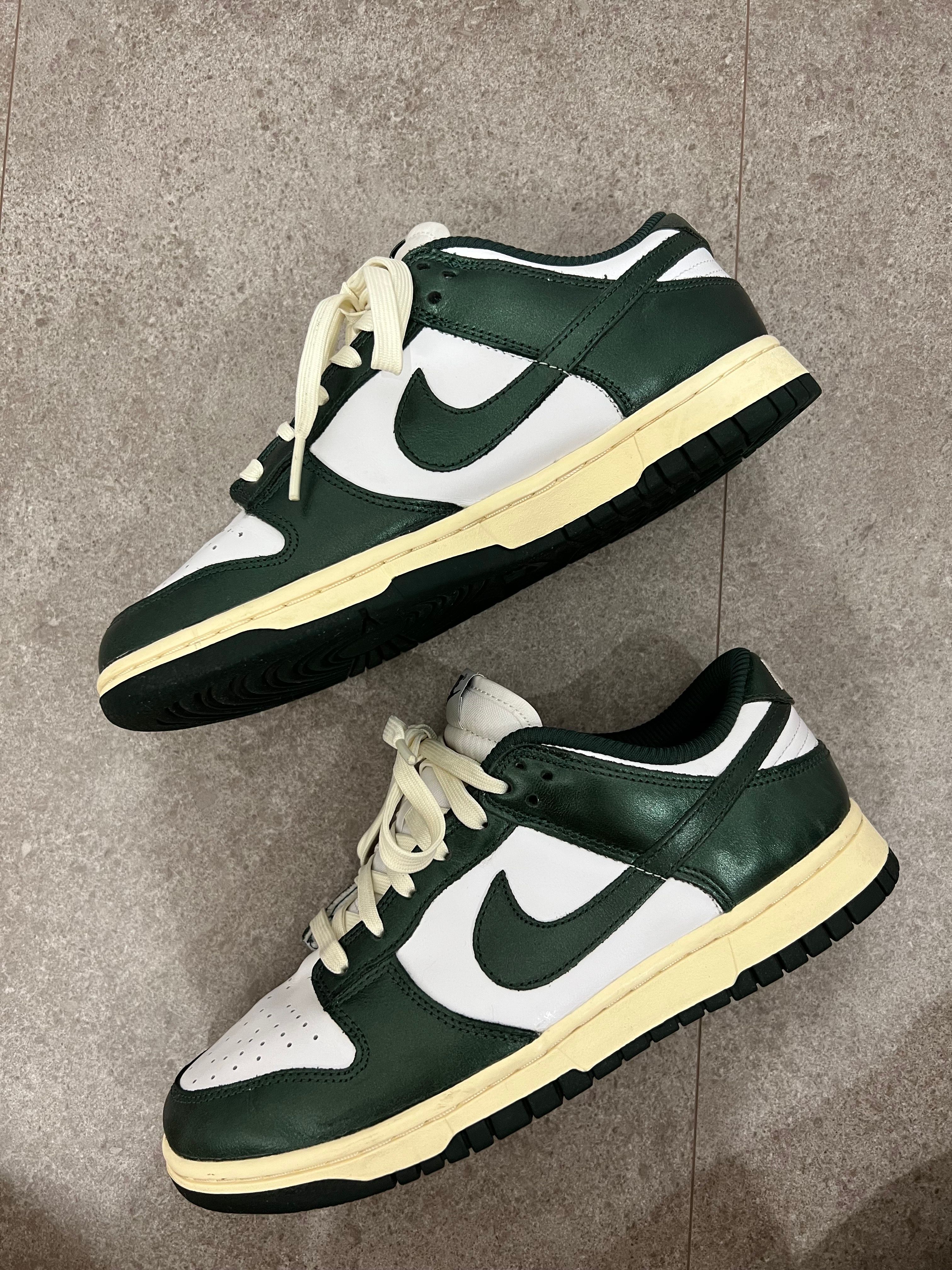 Nike Women's Dunk Low "Vintage Green"