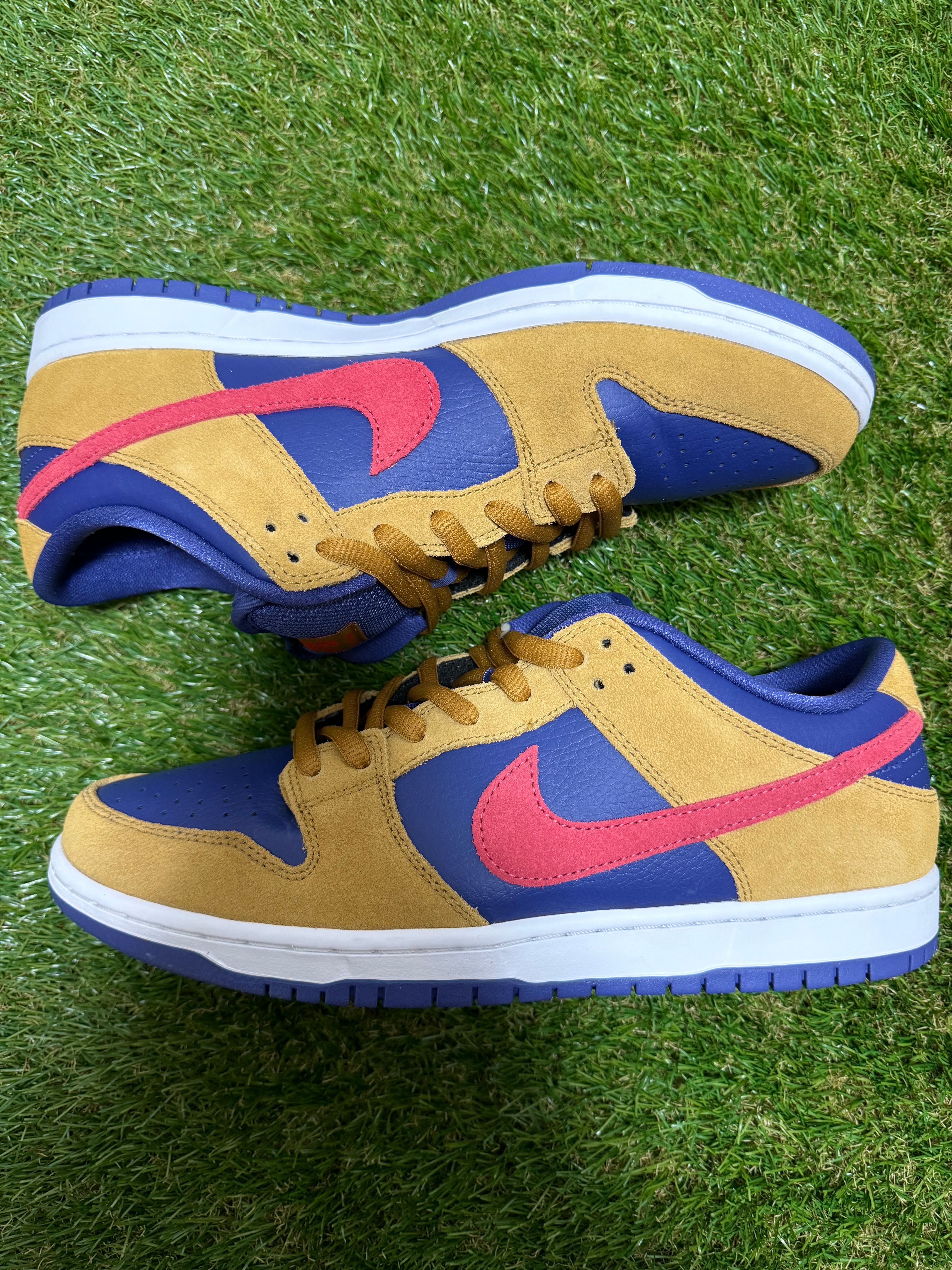 Nike SB Dunk Low Pro "Wheat and Purple"