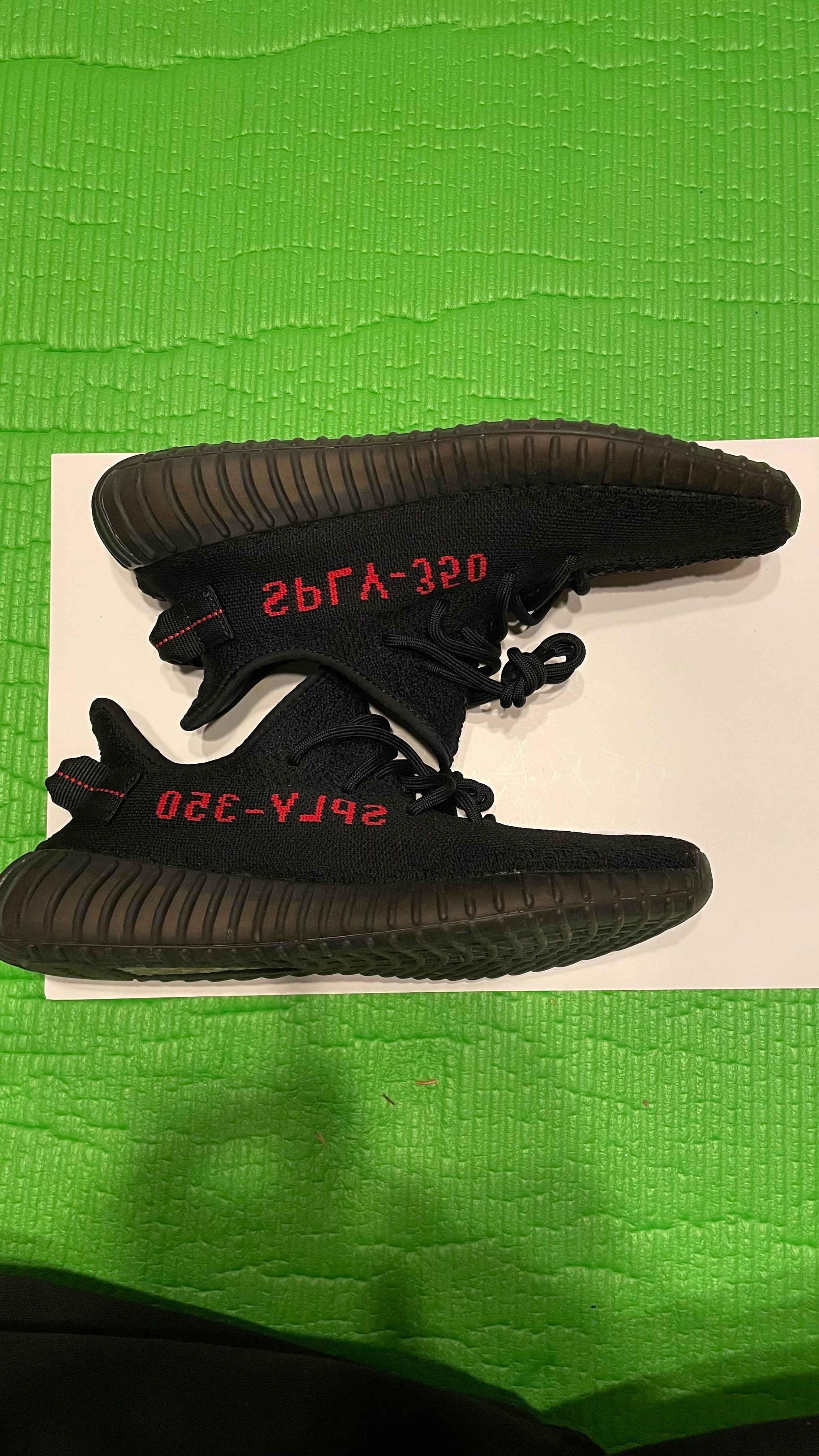 アディダス イージー ブースト350V2 "コアブラック/レッド" (2020)