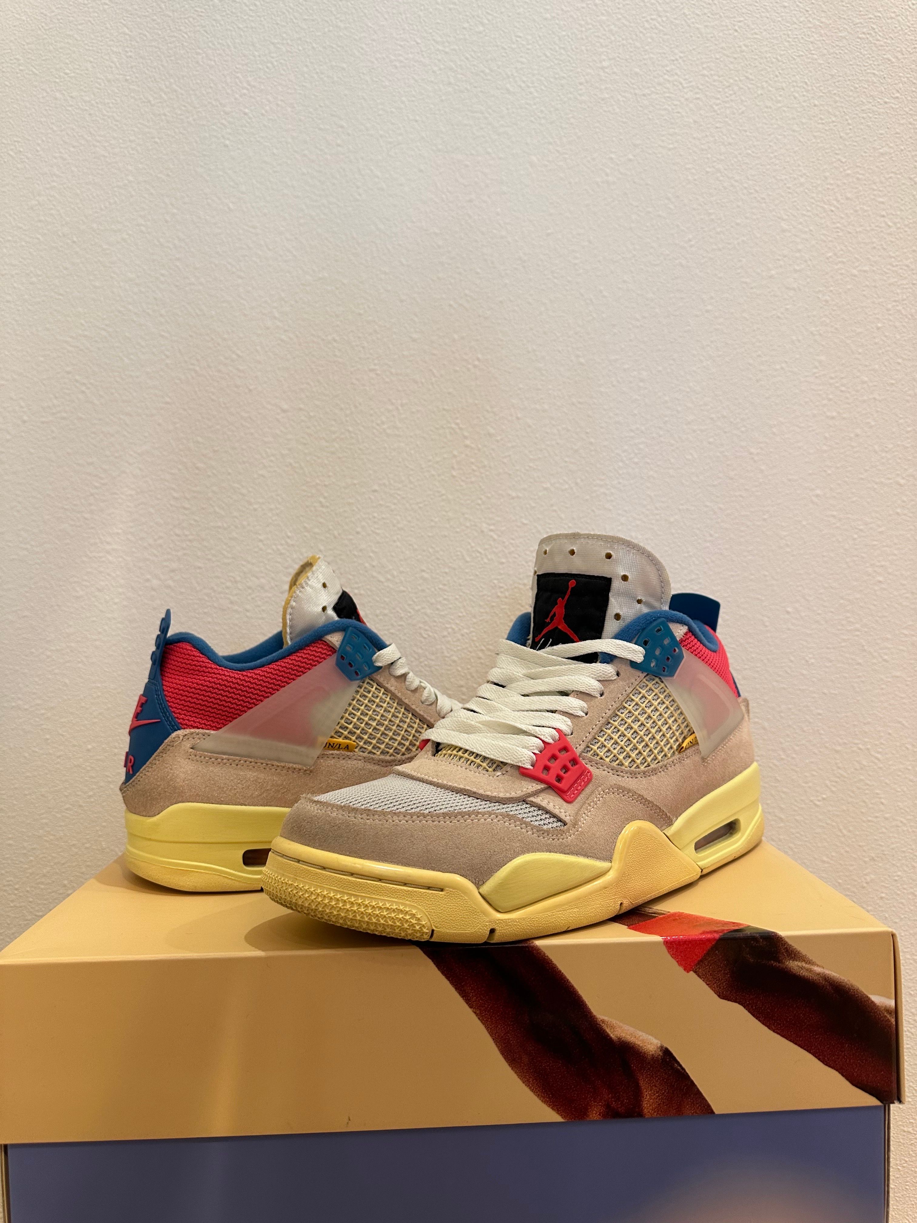 UNION × Nike Air Jordan 4 SP "Guava Ice/Light Fusion Red"