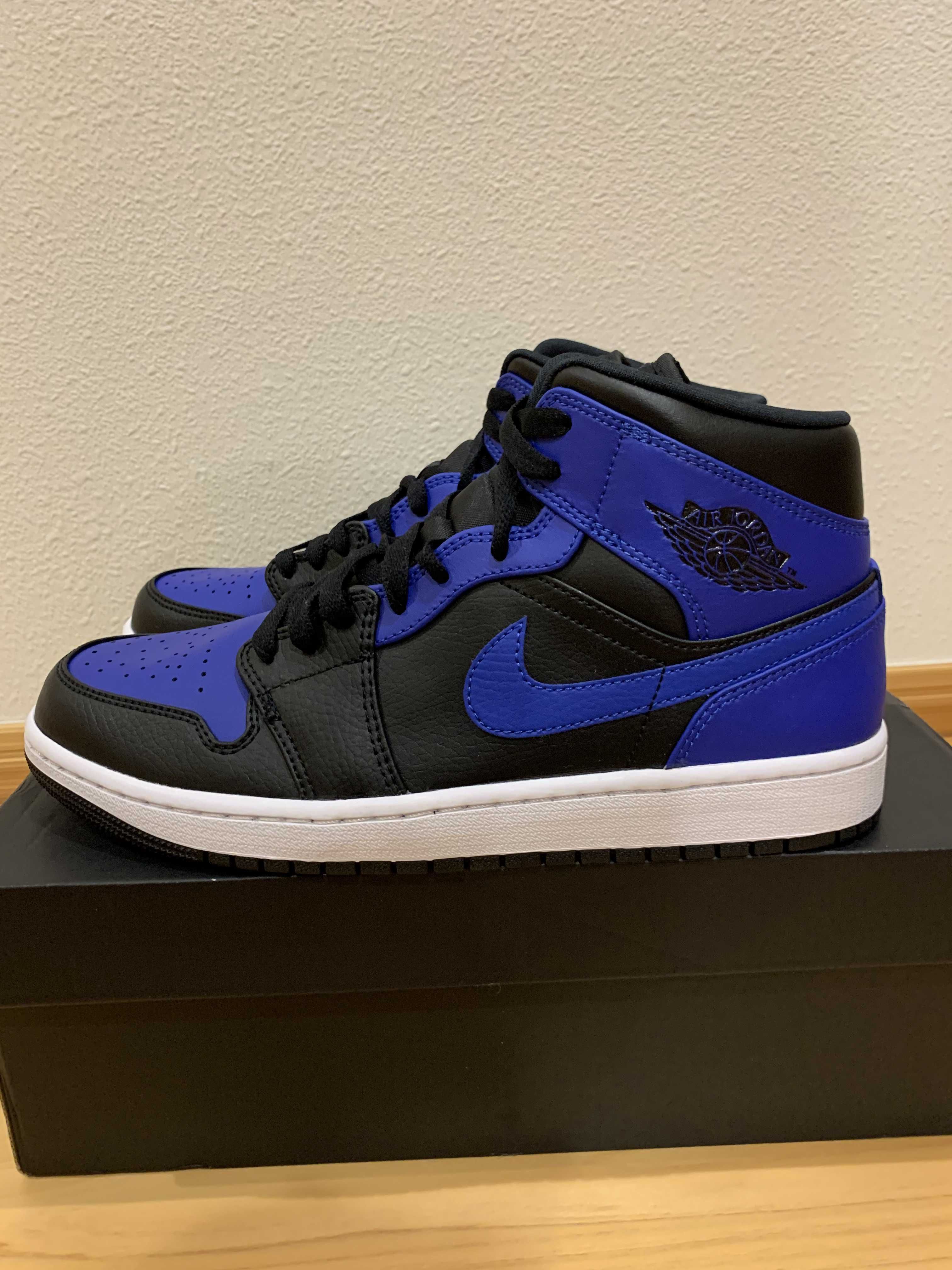 Nike Air Jordan 1 Mid "Hyper Royal"